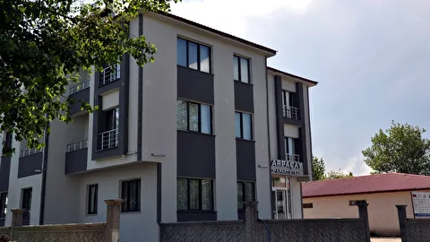 Arpaçay Apart Otel Kars Arpaçay Bahçeler