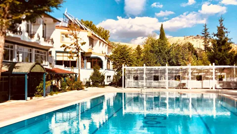 Elazığ Mavi Göl Otel Elazığ Sivrice Sanayi Mahallesi