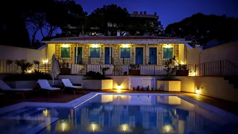 Karamela Hotel Balıkesir Ayvalık Çamlık
