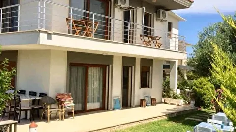 Otuz5 Otel İzmir Çeşme Cumhuriyet Mah.