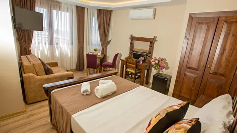 The PeraPort Hotel İstanbul Beyoğlu Emekyemez