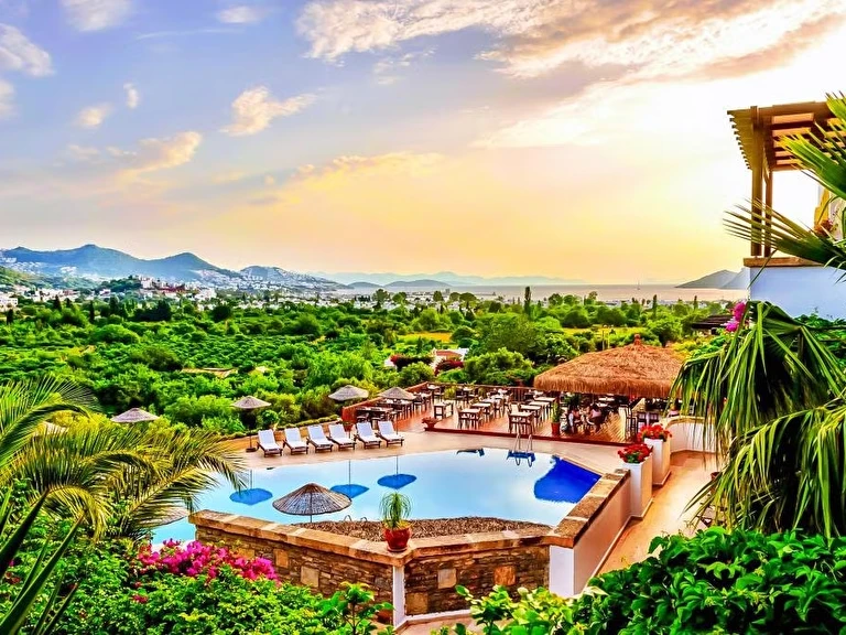 4 Reasons Hotel Yalikavak Muğla Bodrum Yalıkavak