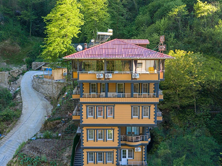 53 Brn Hotel Rize Ardeşen Yavuz Köyü