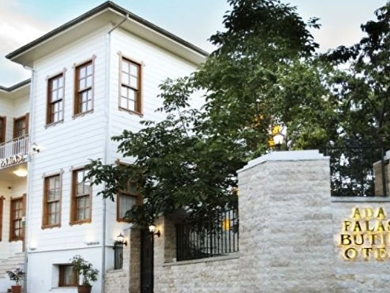 Ada Palas Büyükada İstanbul Adalar Büyükada