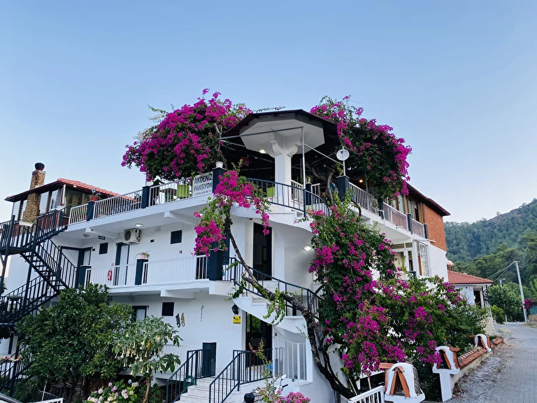 Akdeniz Pansiyon Muğla Köyceğiz Ekincik