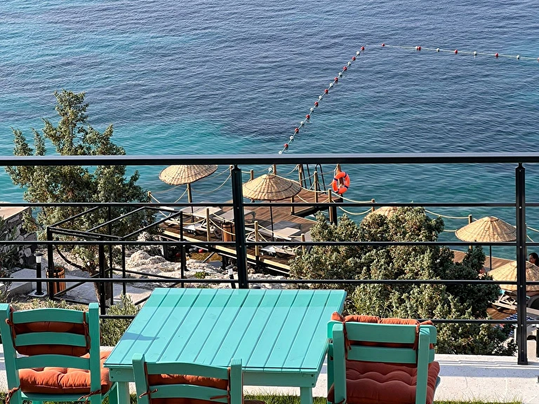 Akvaryum Butik Hotel İzmir Karaburun İskele Mahallesi