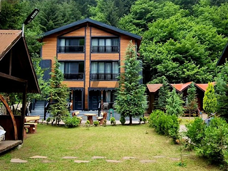 Akyüz Kardeşler Hotel & Bungalow Trabzon Çaykara Uzungöl