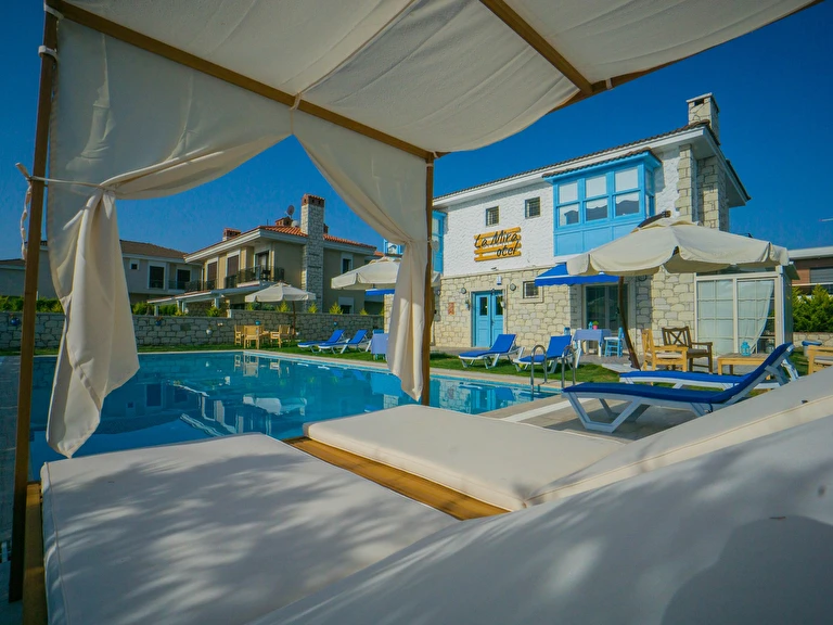 Alaçatı La Mira Otel İzmir Çeşme Alaçatı