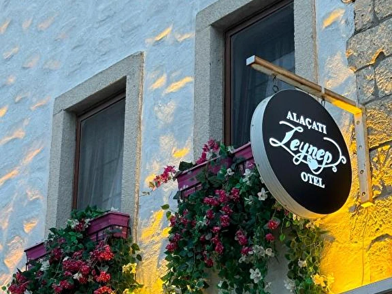 Alaçatı Zeynep Otel İzmir Çeşme Alaçatı