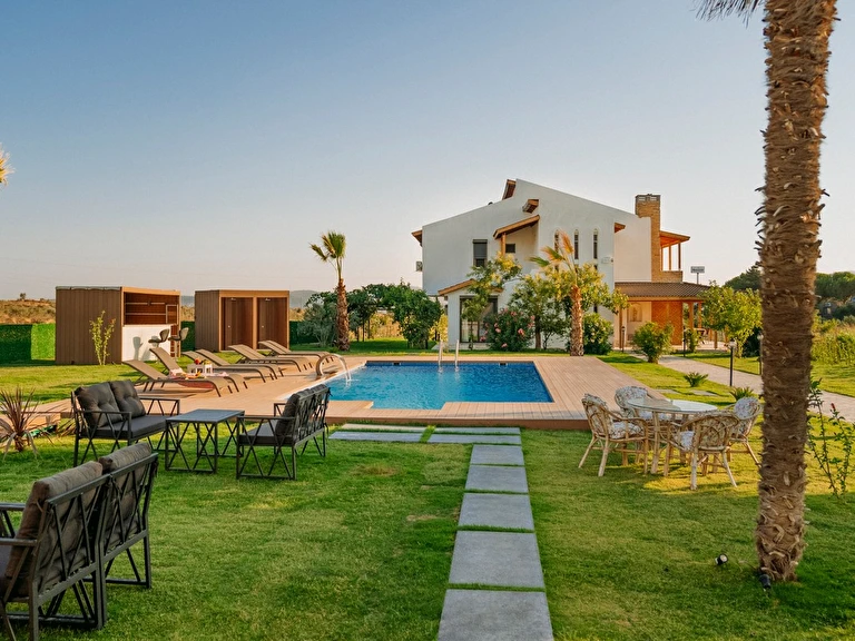 Ali Baba Çiftliği Alaçatı İzmir Çeşme Alaçatı