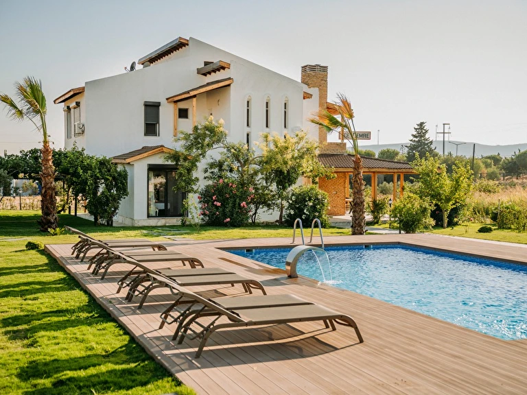 Ali Baba Çiftliği Alaçatı İzmir Çeşme Alaçatı