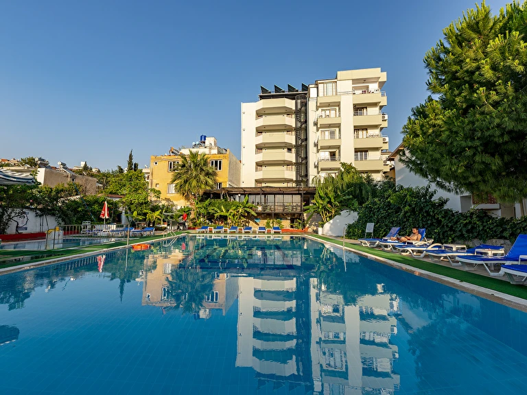 Ali Babam Apart Hotel Aydın Kuşadası Yılancı Burnu