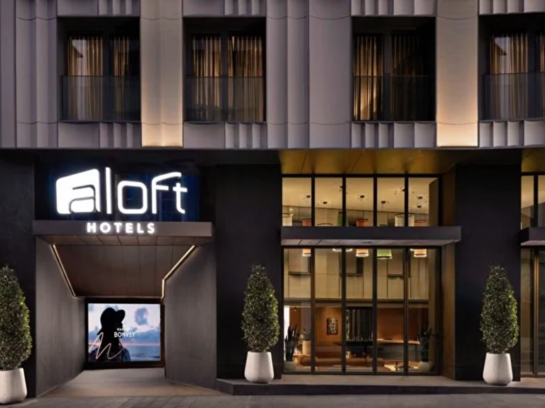 Aloft İstanbul Karaköy by Marriott İstanbul Beyoğlu
