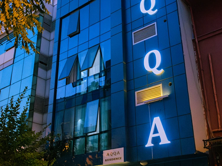 Aqqa İzmir İzmir Konak Kahramanlar