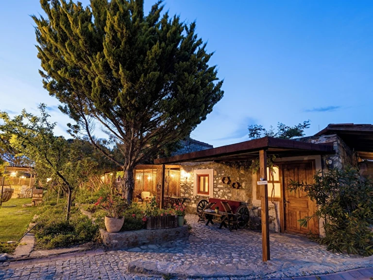 Aral Tatil Çiftliği Çanakkale Bozcaada