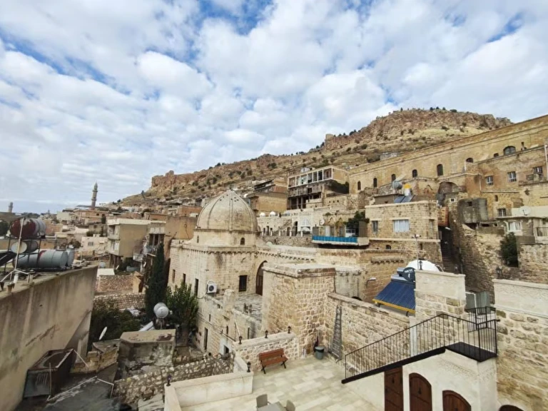 Artukhan Konağı Mardin Artuklu Şehidiye