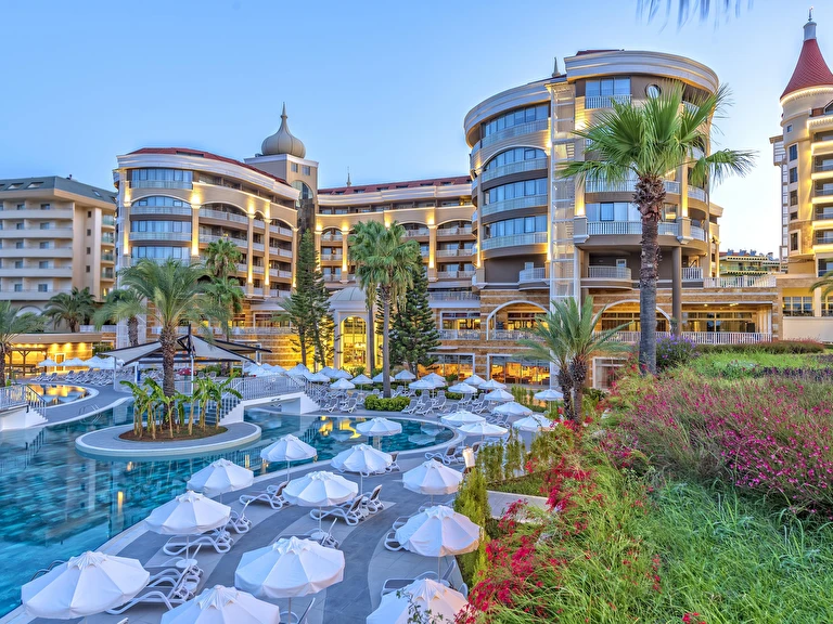 Arycanda Kirman Premium Antalya Alanya Okurcalar