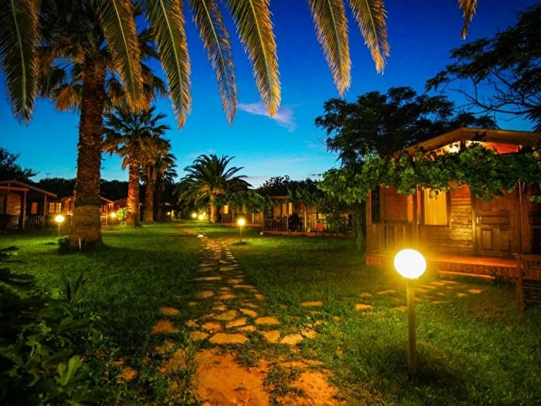 Ataol Beach & Bungalows Çanakkale Bozcaada Tuzburnu