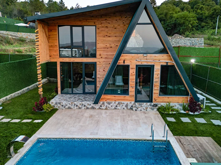 Ateş Böceği Mercan Bungalov Sakarya Sapanca Hacı Mercan Mahallesi