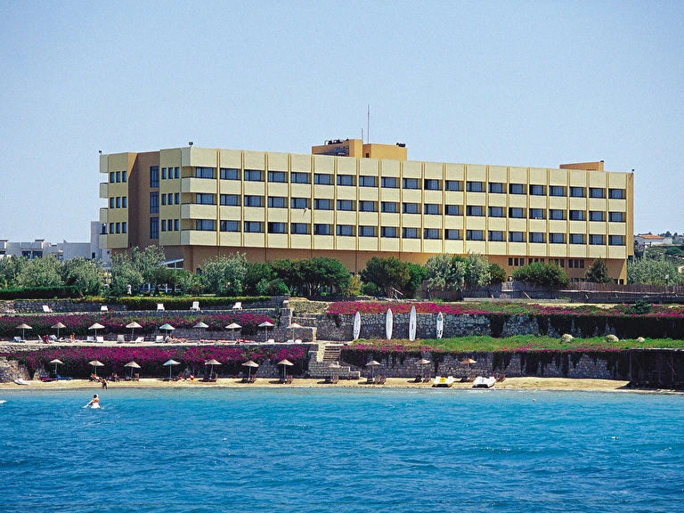 Babaylon Hotel İzmir Çeşme Çiftlikköy