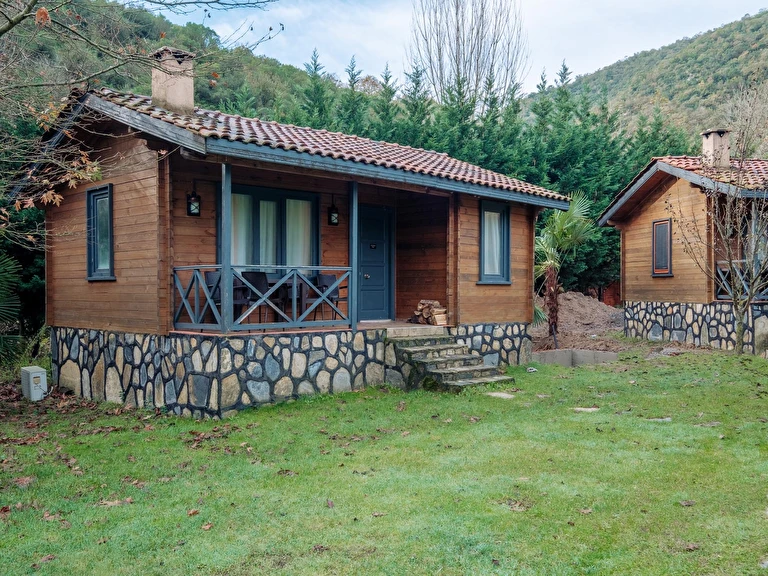 Bağdat Resort Otel Kocaeli Gölcük İnebeyli Köyü