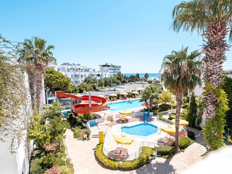 Barbarossa Club & Hotel Mersin Erdemli Kızkalesi