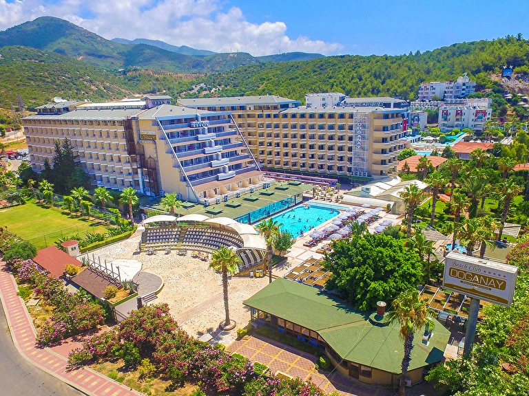 Beach Club Doğanay Antalya Alanya Konaklı