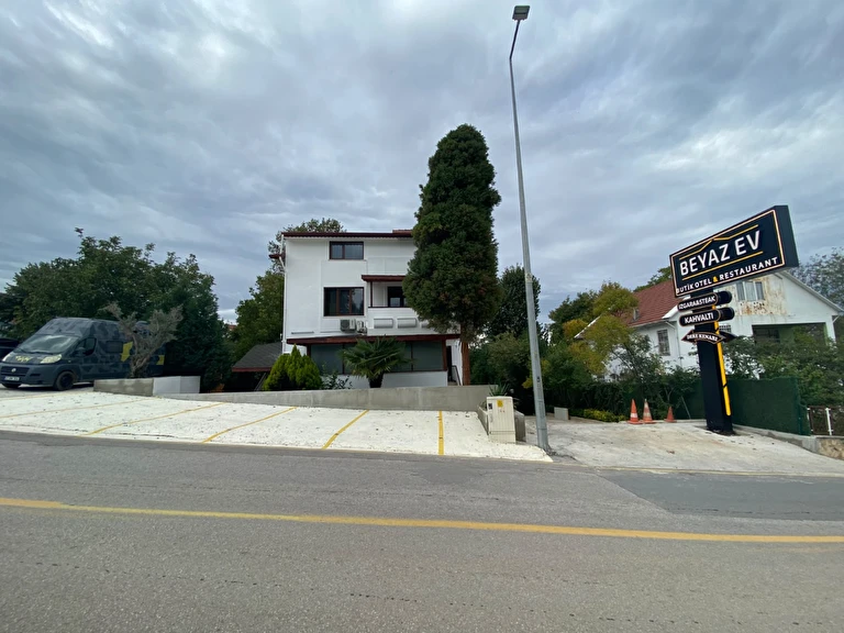 Beyaz Ev Butik Otel Restaurant Kocaeli Kartepe Maşukiye