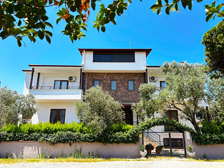 Beyaz Konak Güre Balıkesir Edremit Güre