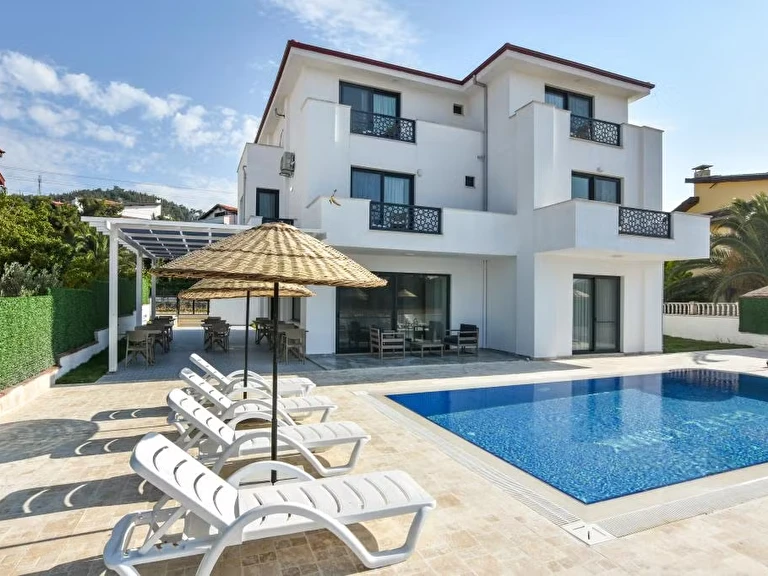 Beyaz KonakOtel Balıkesir Ayvalık Sarımsaklı