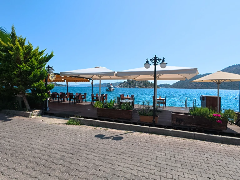 Bozburun Dinç Otel Muğla Marmaris Bozburun