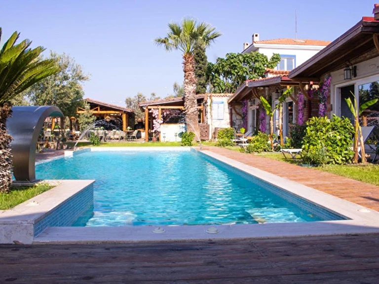 Breeze Alaçatı İzmir Çeşme Alaçatı