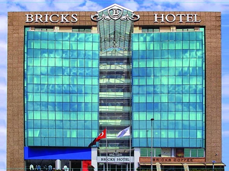 Bricks Hotel İstanbul Bahçelievler Yenibosna