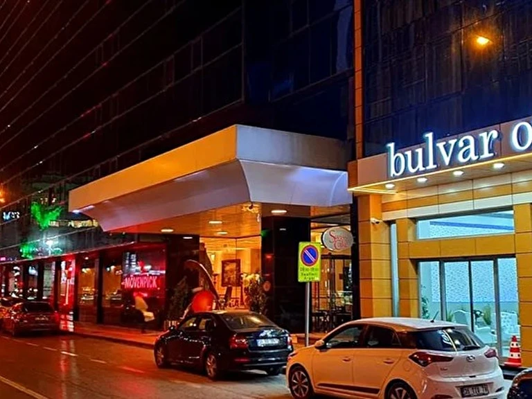 Bulvar Otel İzmir Konak Akdeniz Mahallesi