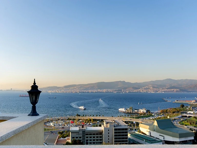 Büyük Konak İzmir İzmir Konak Yeşiltepe