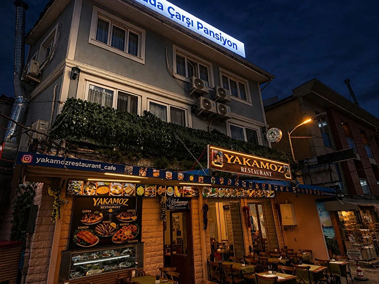 Büyükada Çarşı Pansiyon İstanbul Adalar Büyükada