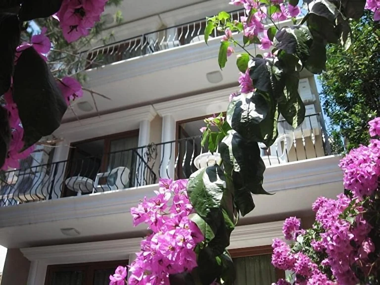 Büyükada Kumsal Butik Otel İstanbul Adalar Büyükada