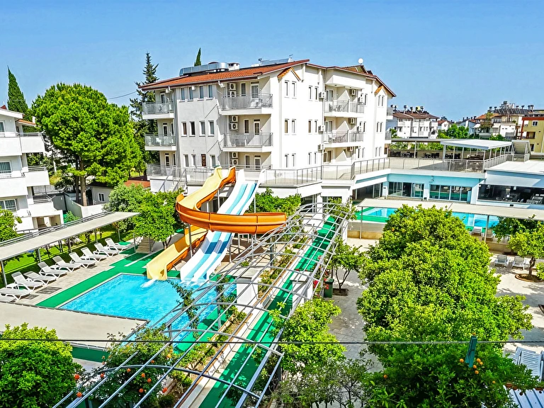 Catty Cats Garden Antalya Side Side Merkez