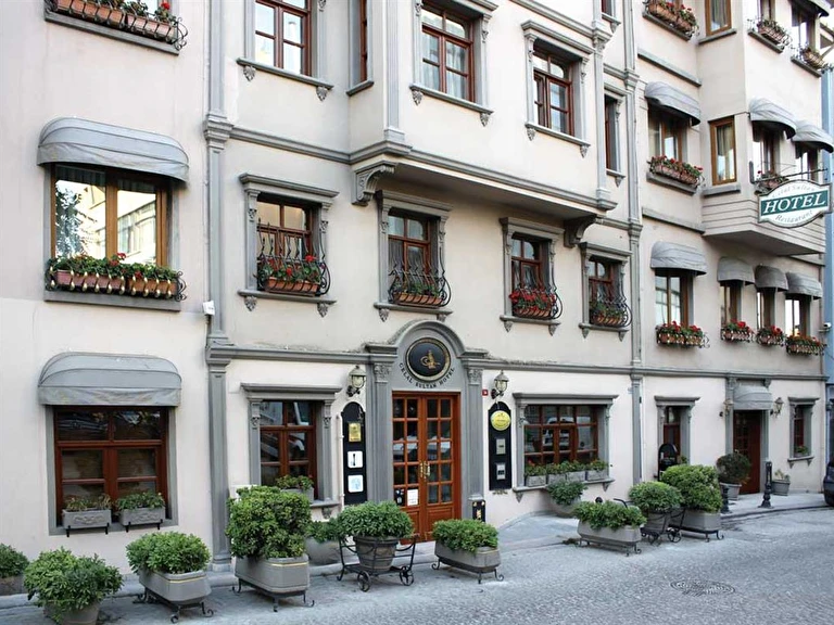 Celal Sultan Hotel İstanbul Fatih Alemdar Mahallesi