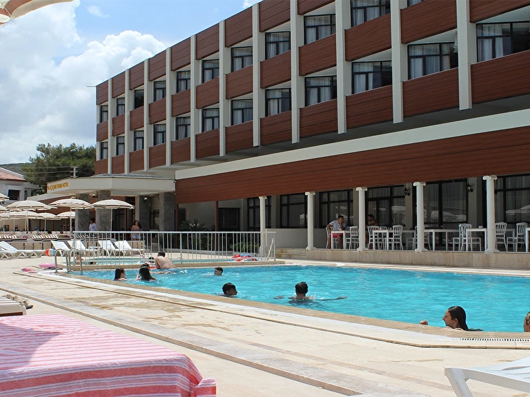 Çeşme Farm Hotel Beach Resort & Spa İzmir Çeşme Çiftlikköy