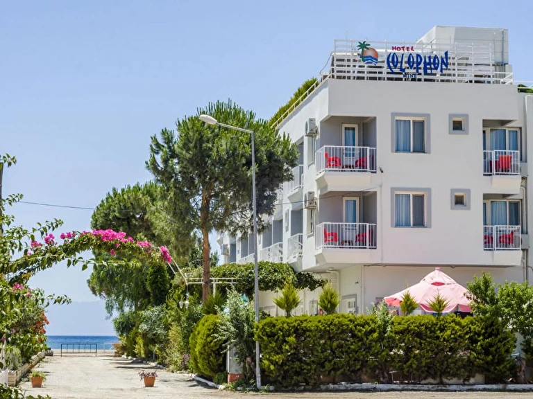 Colophon Beach İzmir Menderes Gümüldür