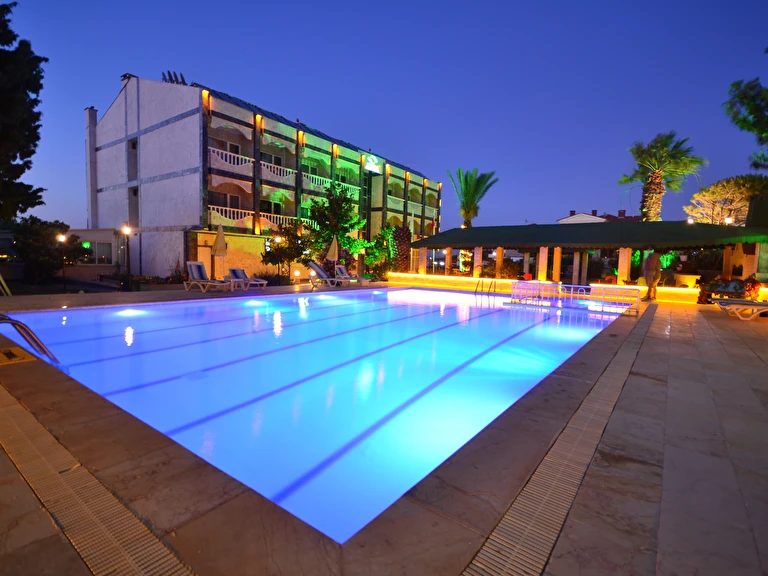 Cunda Basel Otel Balıkesir Ayvalık Cunda Adası