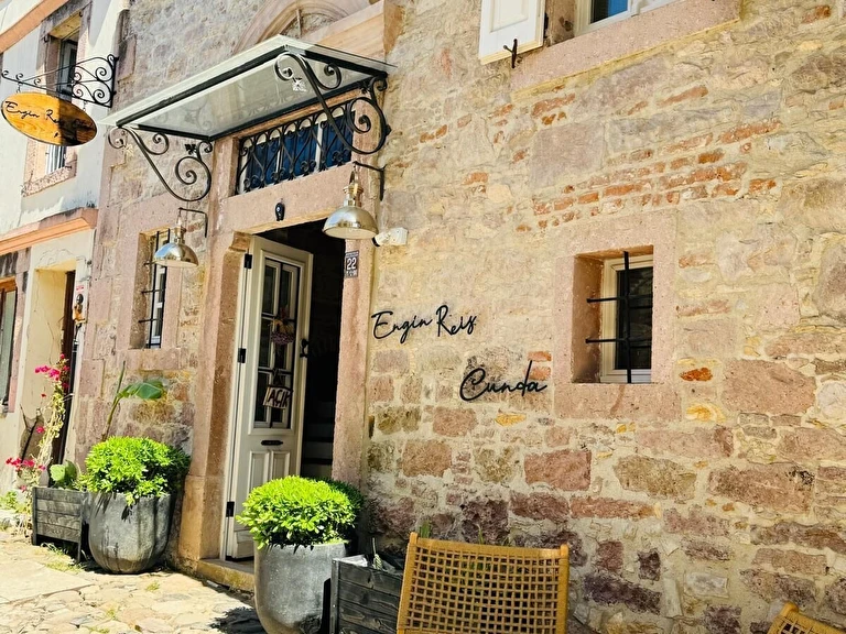 Cunda Engin Reis Balıkesir Ayvalık Cunda Adası