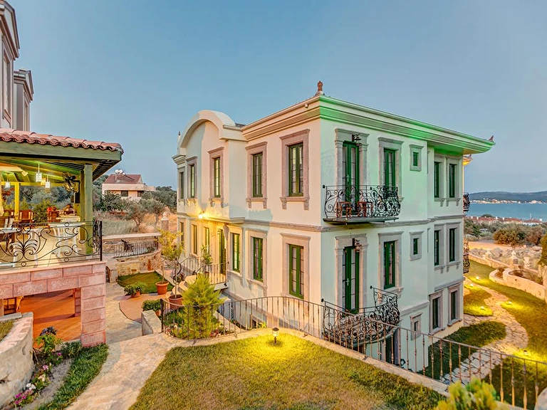 Cunda Esen Otel Balıkesir Ayvalık Cunda Adası