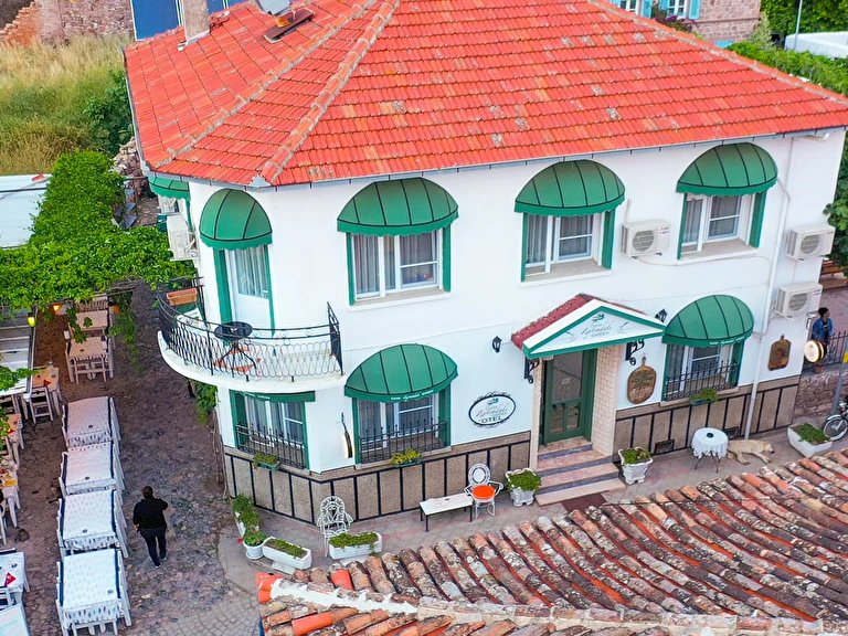 Cunda Zeytindalı Garden Otel Balıkesir Ayvalık Cunda Adası