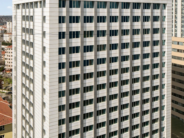 Dedeman Istanbul İstanbul Beşiktaş Gayrettepe