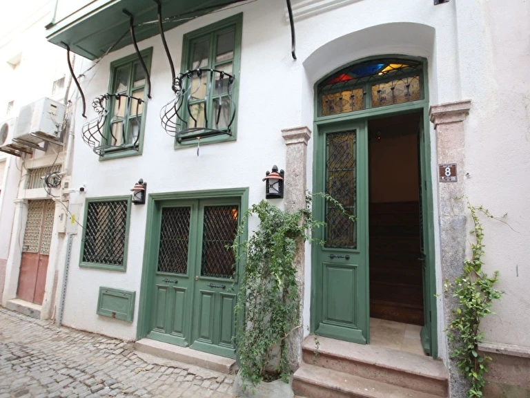 Defne Pansiyon Ayvalık Balıkesir Ayvalık Fevzipaşa- Vehbibey Mahallesi