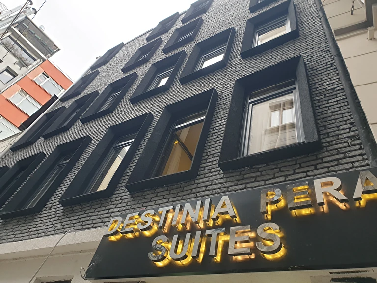 Destinia Pera Suites İstanbul Beyoğlu Taksim