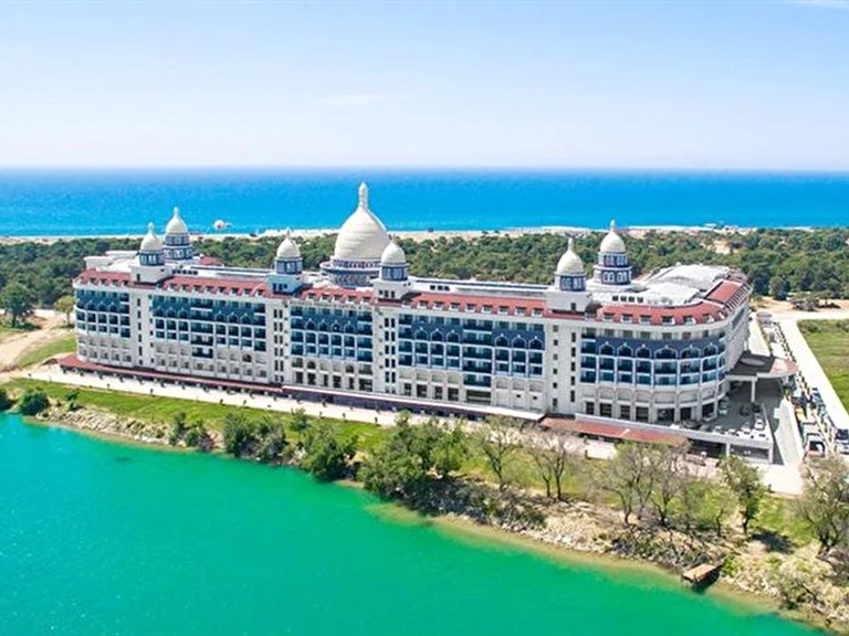 Diamond Premium Hotel & Spa Antalya Side Titreyengöl