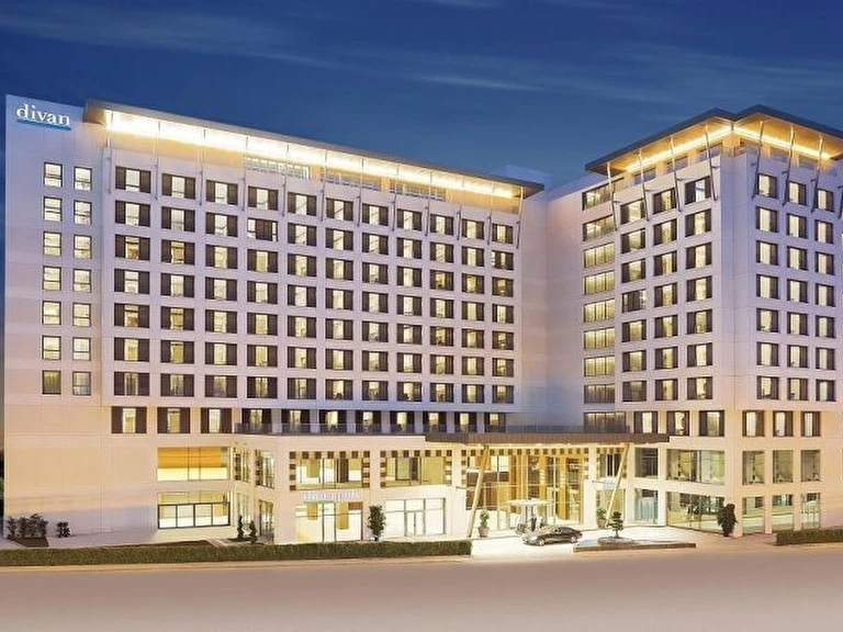 Divan Adana Adana Seyhan Çınarlı
